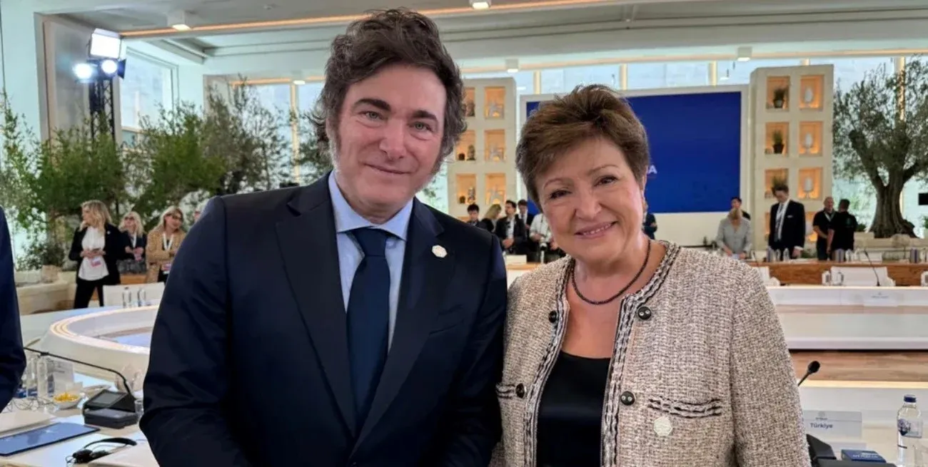 Una misión del FMI inició este martes las reuniones con el equipo económico