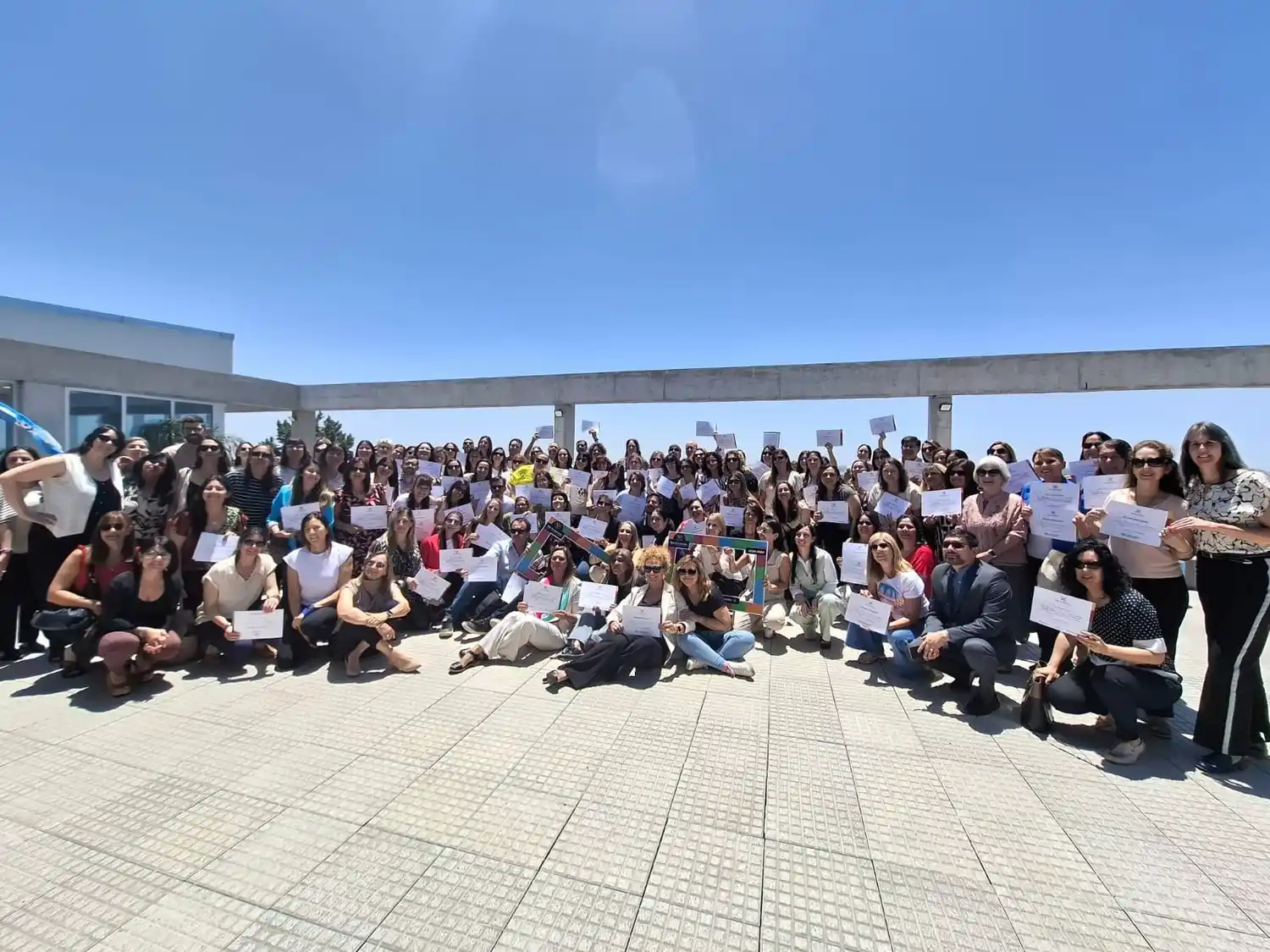 Entregaron diplomas a más de 170 directivos de escuelas secundarias