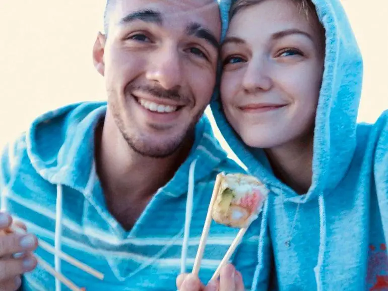 Hallan restos del novio de la influencer asesinada en EE.UU.