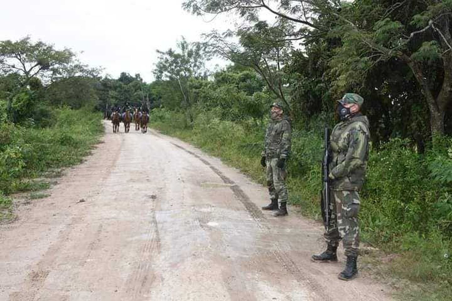 Reforzaron la frontera por las elecciones internas municipales en el Paraguay