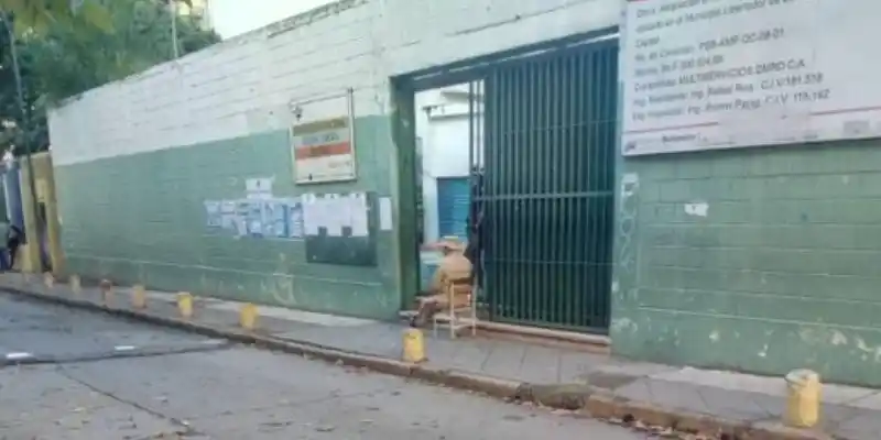 EFE: abstención en parlamentarias supera el 80% en algunos centros