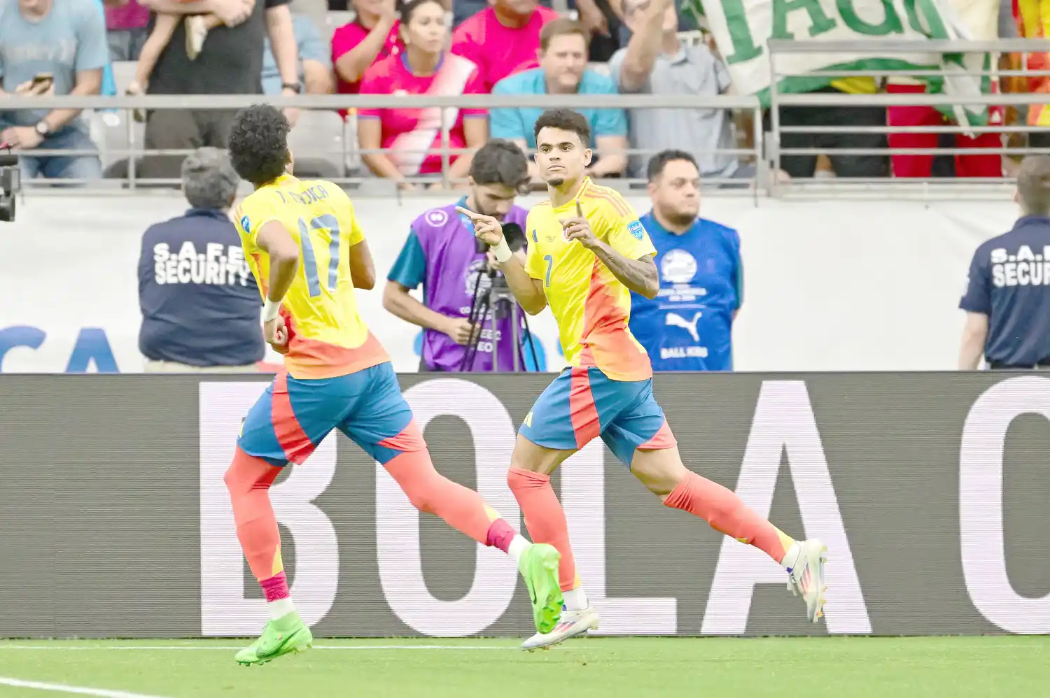 Festejo de “Lucho” Díaz.