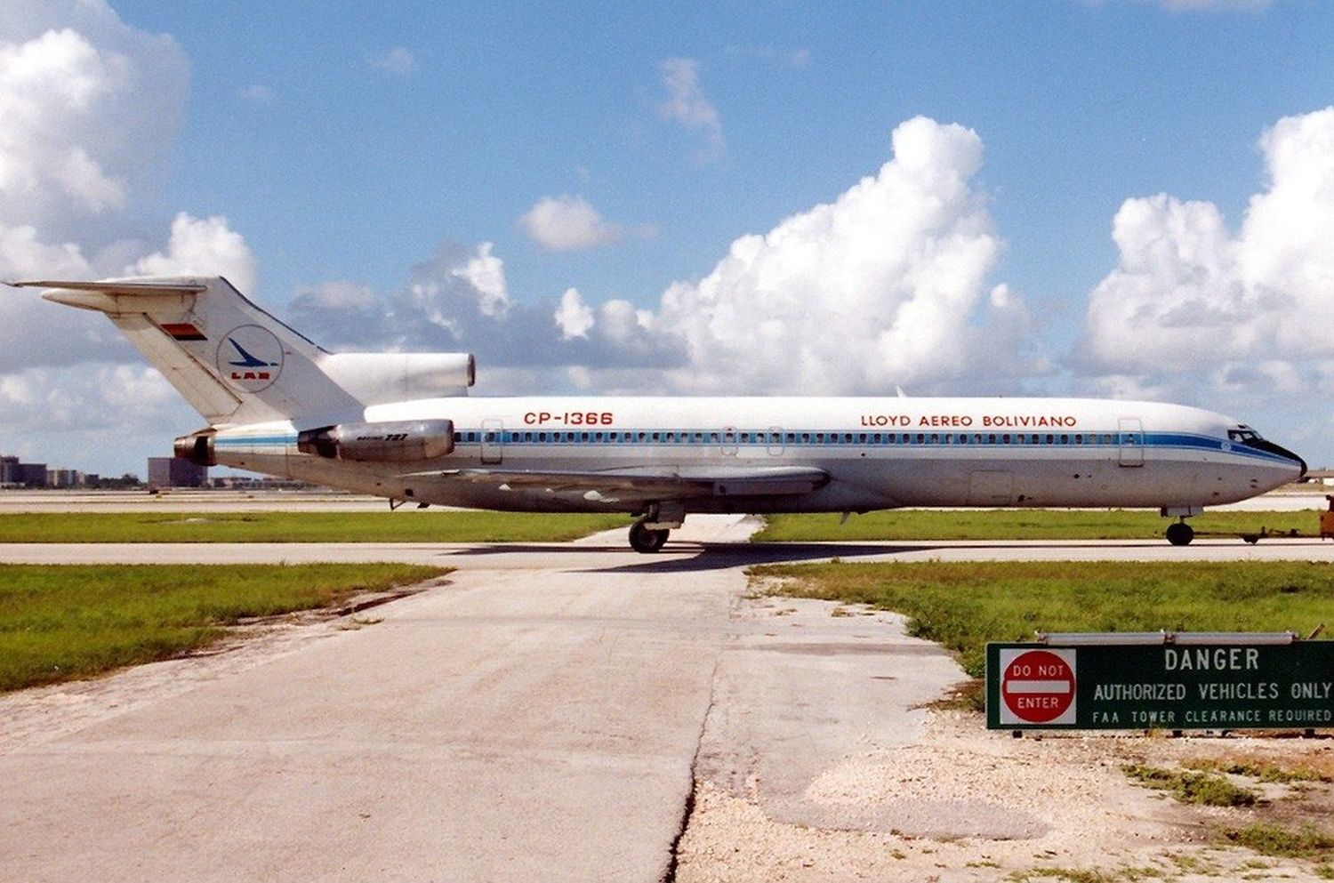 #TBT: Lloyd Aéreo Boliviano (LAB) flights to the United States from Argentina, Bolivia, Brazil, Chile, Colombia, Peru and Venezuela in 1979