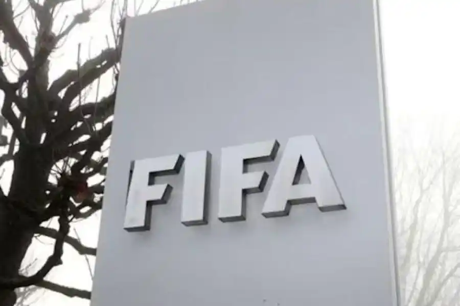 Más de 100 jugadoras piden a la FIFA que ponga fin a su asociación con Saudi Aramco