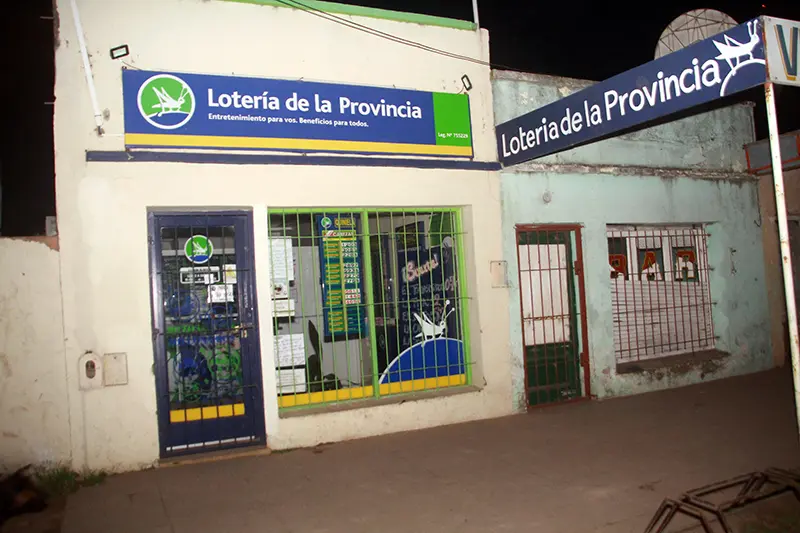 Sustraen vehículos y hubo un robo con arma en una quiniela