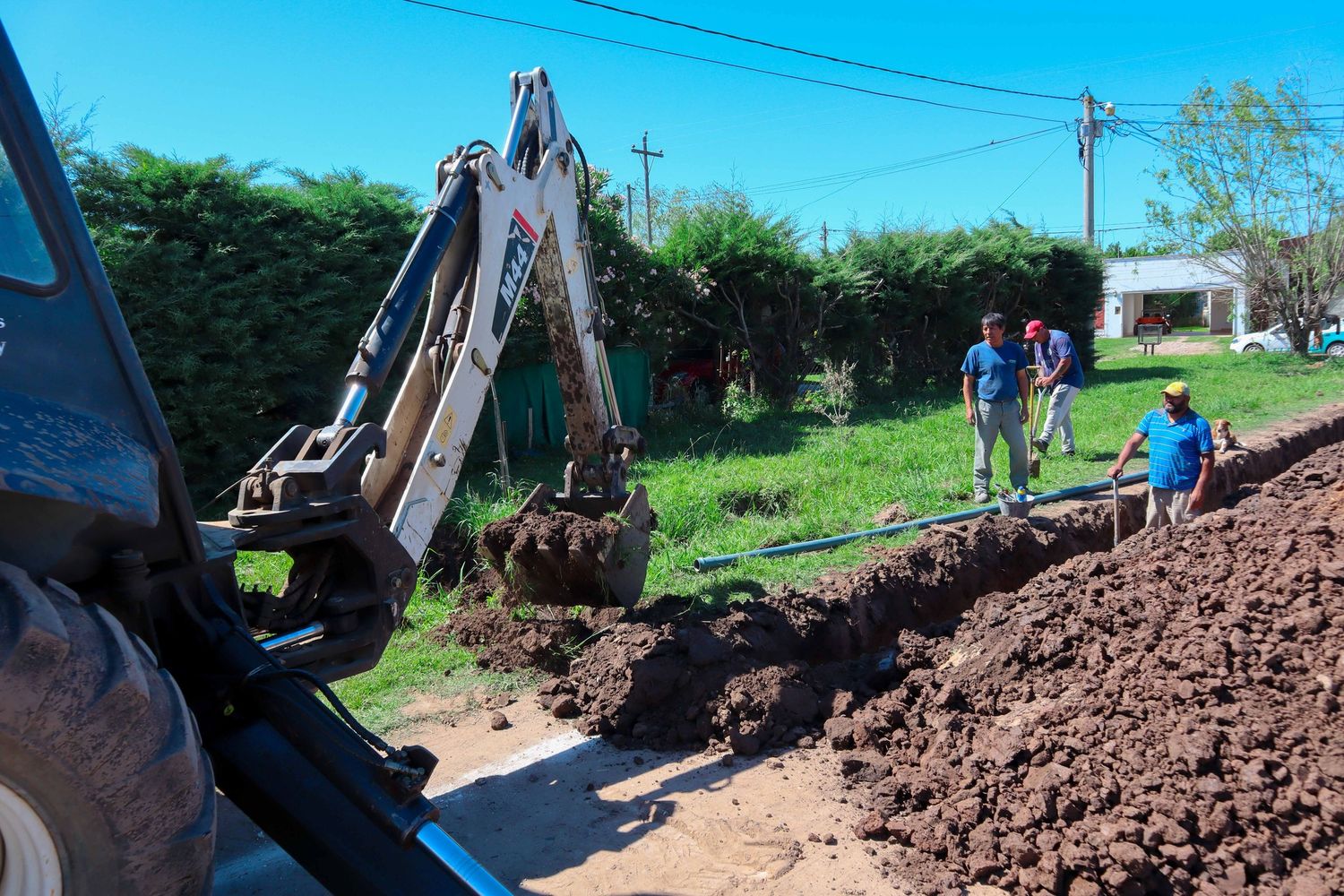 Extienden la Red de Agua en Barrio Ahonikenk