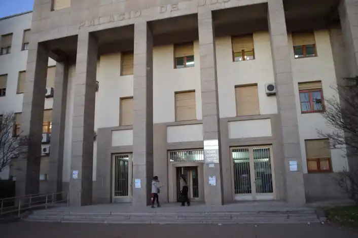 Juicio para el último de los detenidos por el doble crimen de los custodios