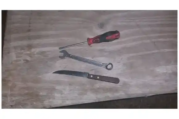 Los cacharon: encontraron a cinco menores con herramientas en los bolsillos