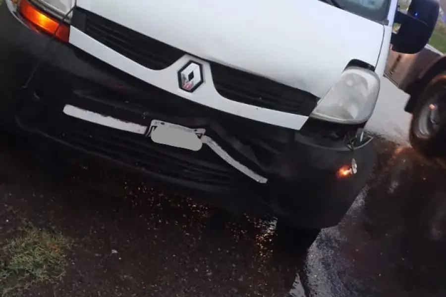 Un transporte de estudiantes sufrió un accidente
