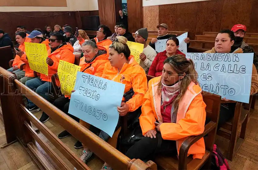 "Nos regulariza la situación laboral y dignifica"