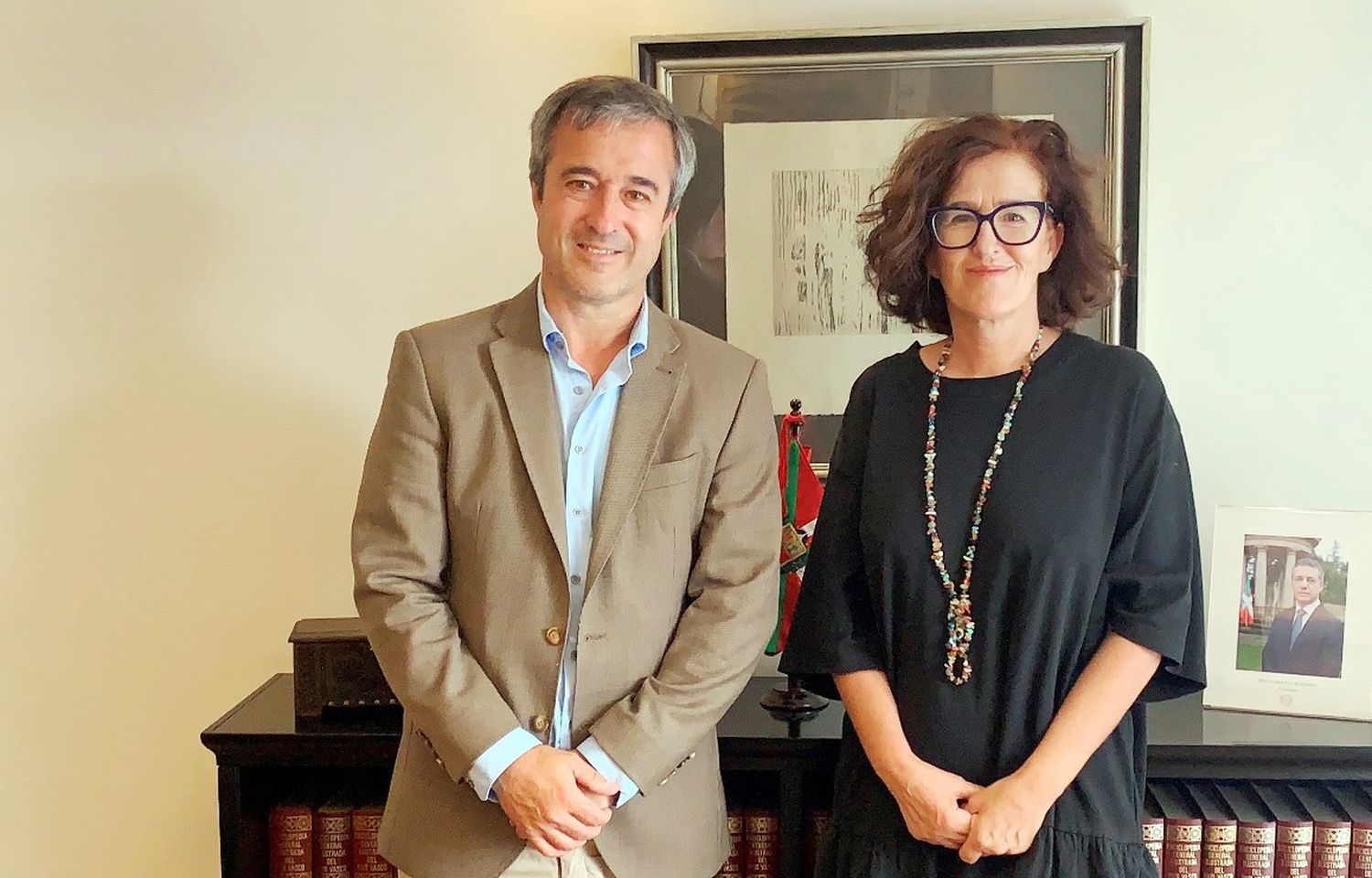 En Capital Federal. Se reunieron Barrena y Sara Pagola Aizpiri