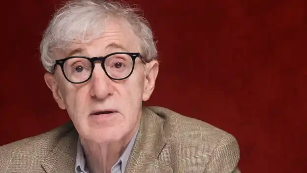 Woody Allen: “Lo único que me separa de la genialidad soy yo mismo”