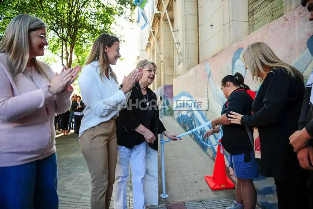 salon escuela gervasio mendez rampa departamental de escuelas - 4