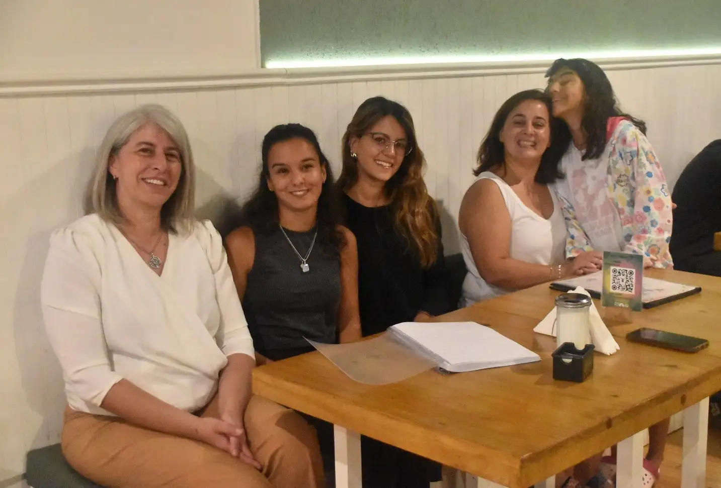 Una propuesta inclusiva: escritura de una carta/menú en braille
