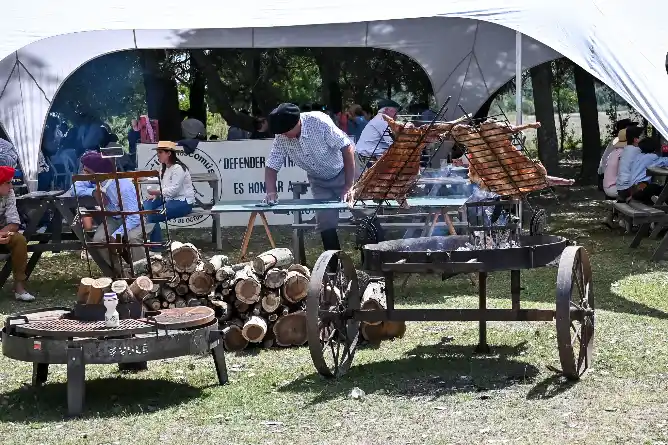 Multitudinaria convocatoria en la Gran Fiesta Criolla del Fortín Chascomús