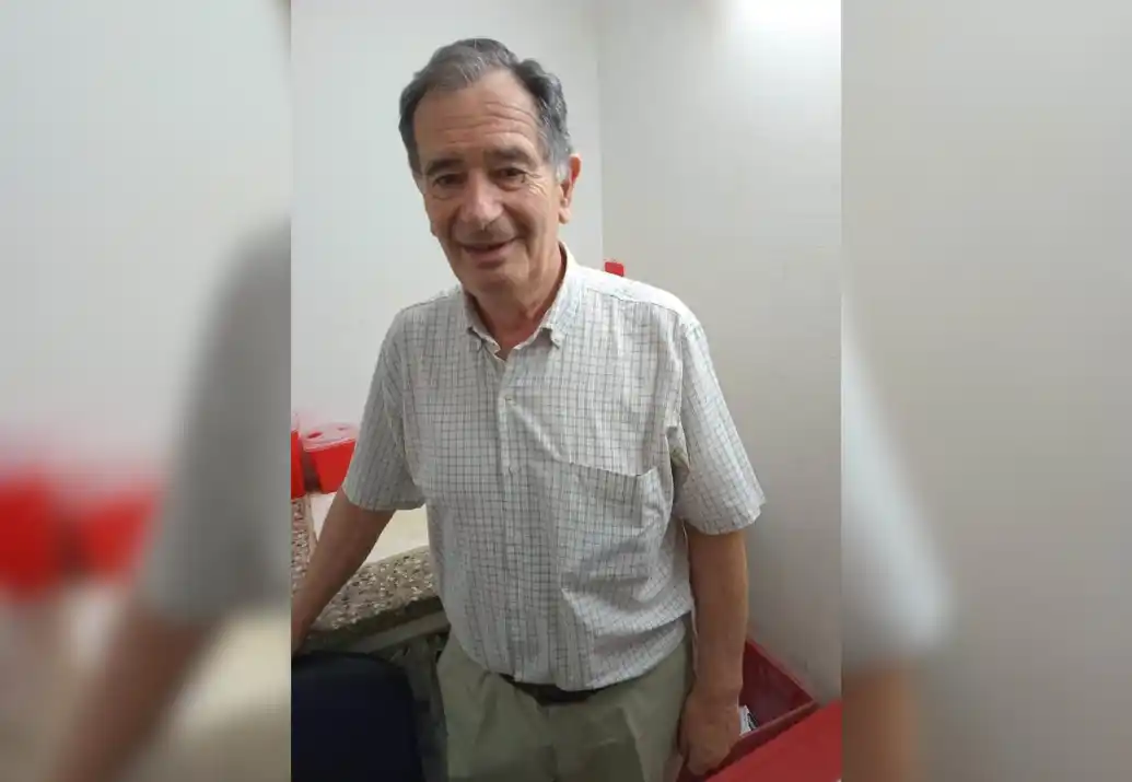 Sesenta años aprendiendo todos los días en la farmacia