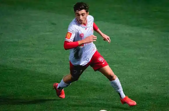 Un futbolista reveló que es gay: “Todo lo que quiero es jugar al fútbol y ser tratado en igualdad»