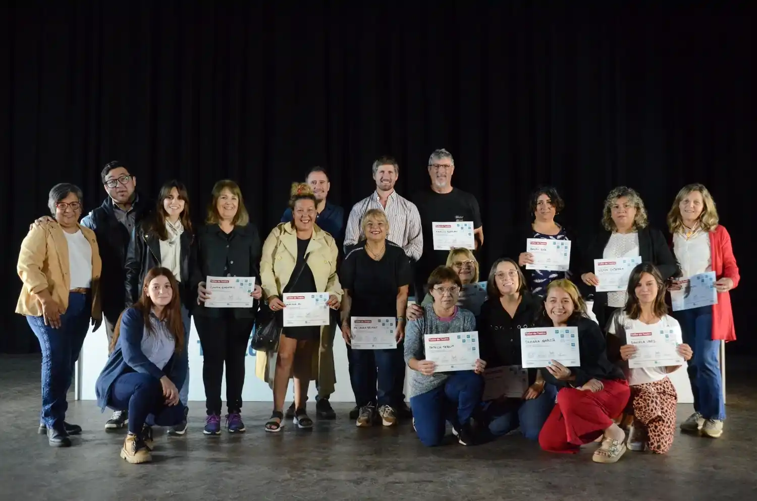 Egresados de los Talleres Municipales.