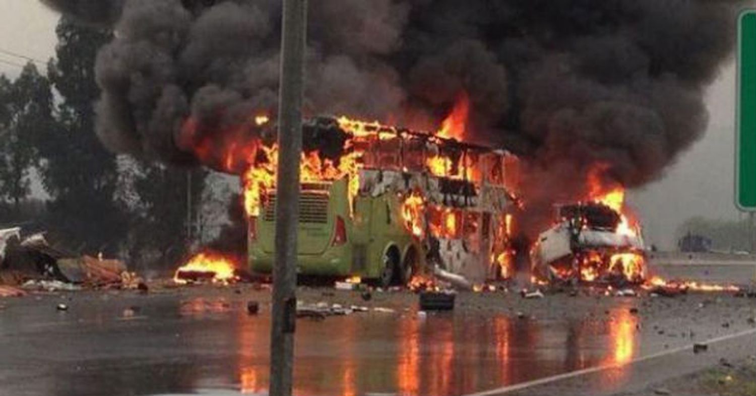 Chile: Al menos seis personas murieron en un terrible accidente