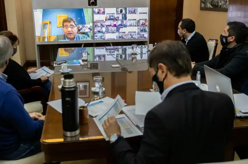 Kicillof presentó la puesta en marcha de 199 nuevas obras para General Pueyrredon y otros 106 municipios