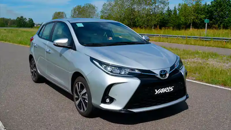 Cuánto cuestan en dólares los autos más baratos tras la baja de la cotización