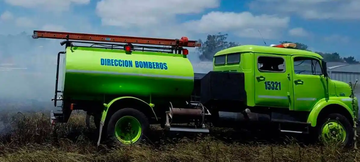 Se incendió un terreno en 190 y 12 de octubre