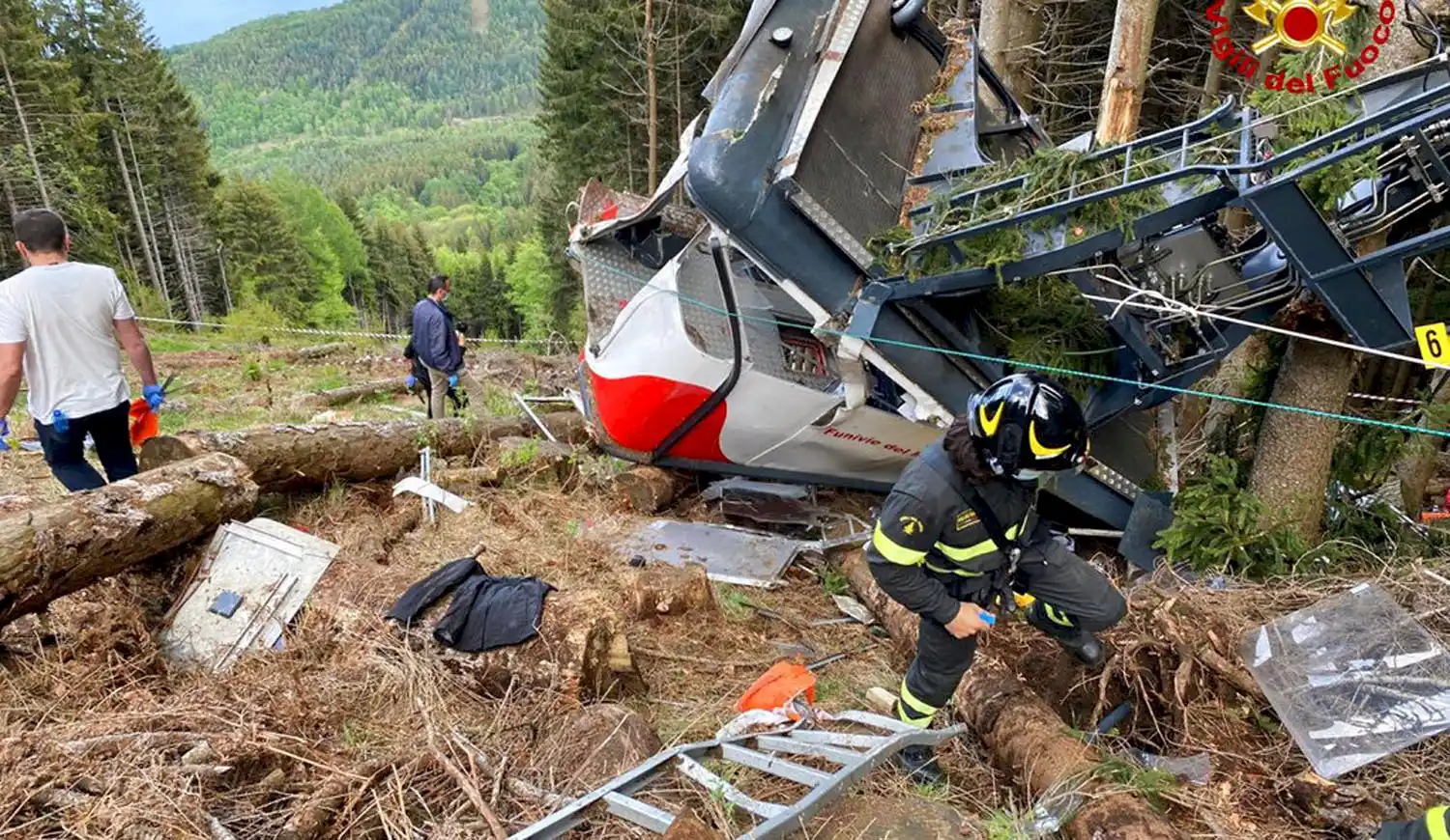 Videos impactantes: así fue la caída del teleférico que dejó 14 muertos y un chiquito sobreviviente