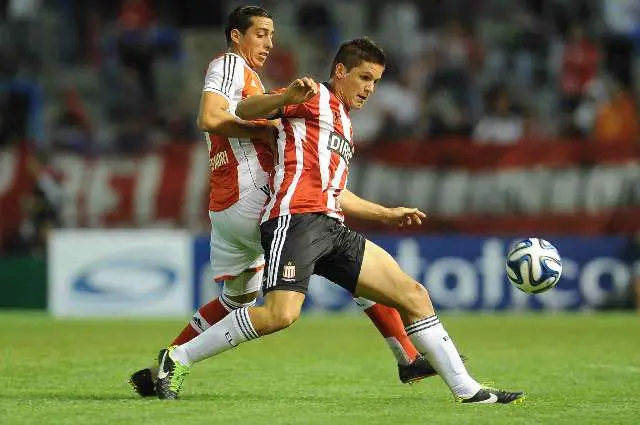 Fútbol de verano: River y Estudiantes empataron en Mar del Plata