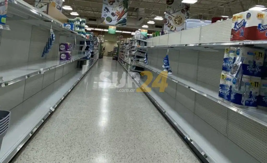 El avance de Ómicron provoca desabastecimiento en supermercados de EE.UU.