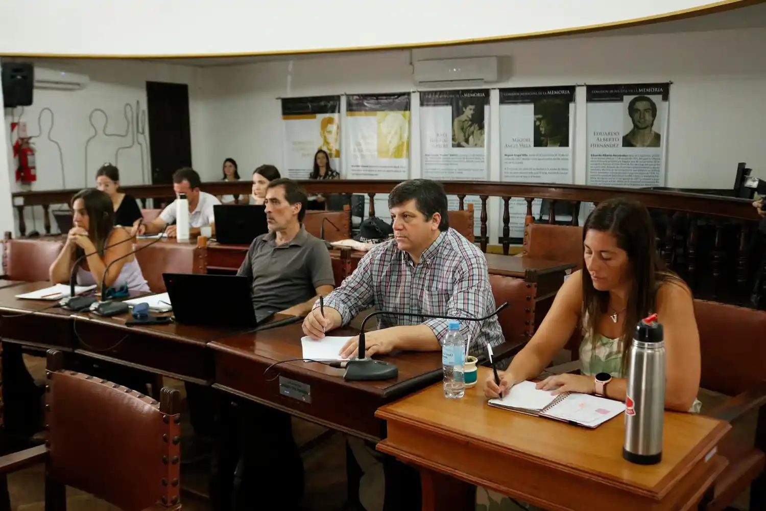 El Concejo Deliberante sesiona este jueves con un temario que incluye estafas virtuales, bienes municipales y la Liga de Fútbol