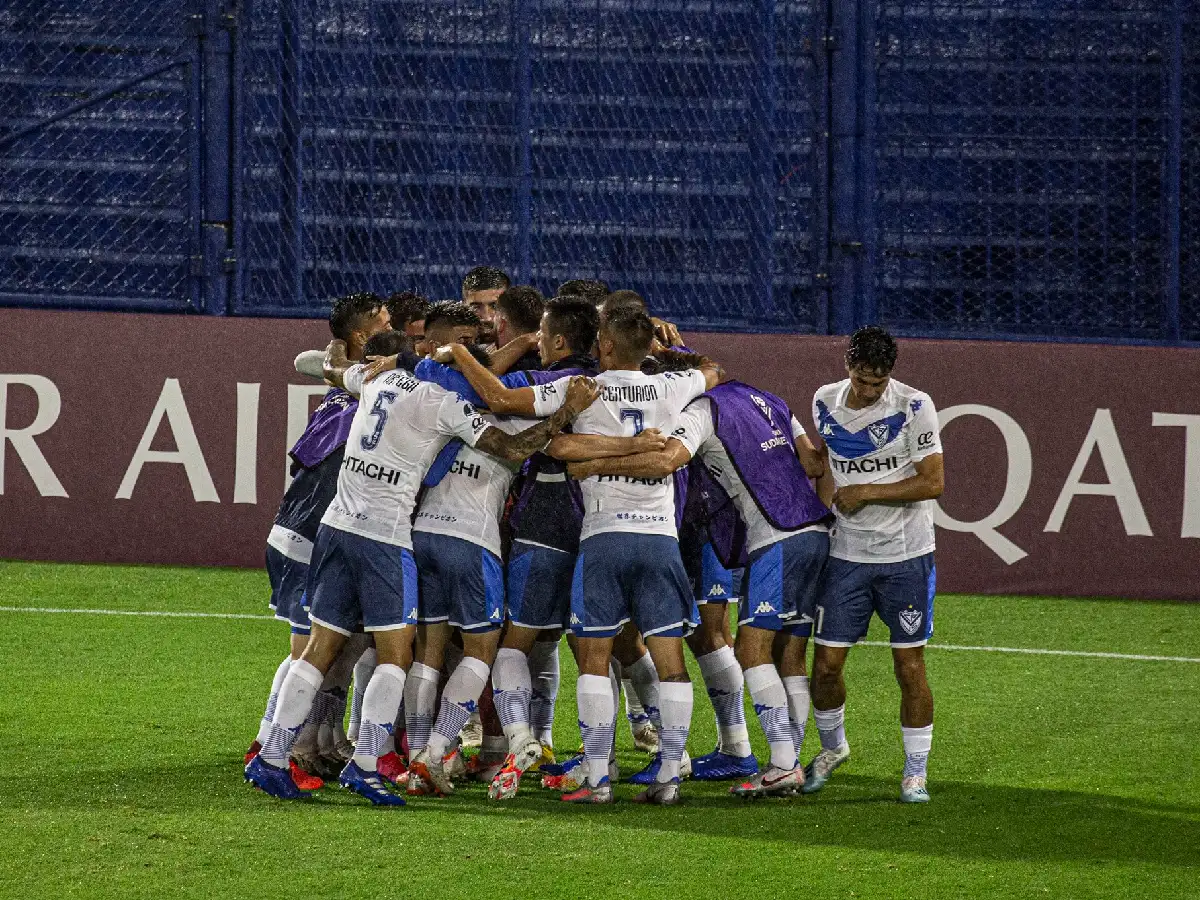 Vélez pisó fuerte