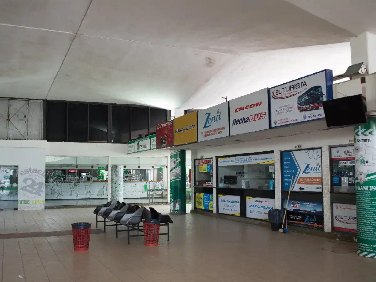 Lanzaron campaña para ayudar a maleteros y cuidadores de baños de la Terminal 