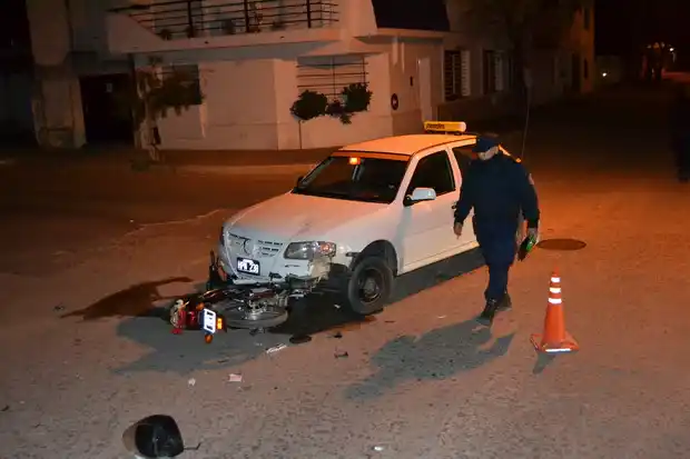Motociclista lesionado