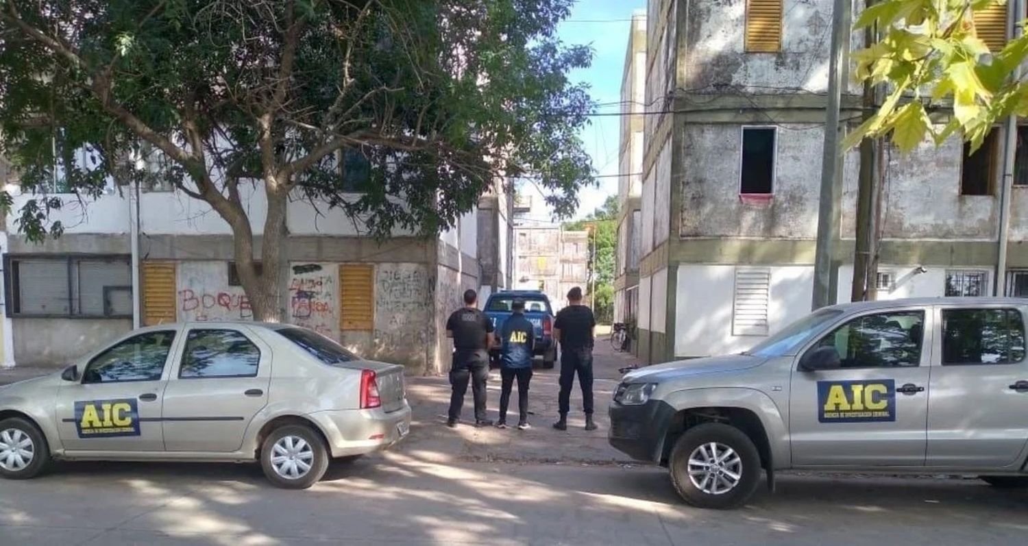 Detuvieron a dos jóvenes por un escruche en Casilda