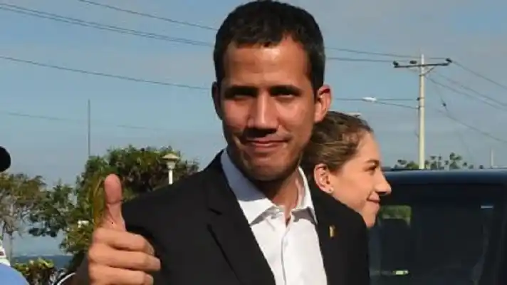 Políticos y periodistas piden a Guaidó encabezar movimiento para ir a elecciones regionales