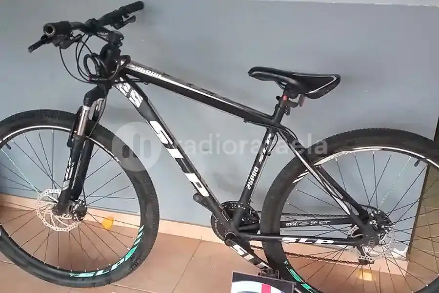 Tras una rápida intervención, lograron recuperar una bici robada a un alumno de una escuela