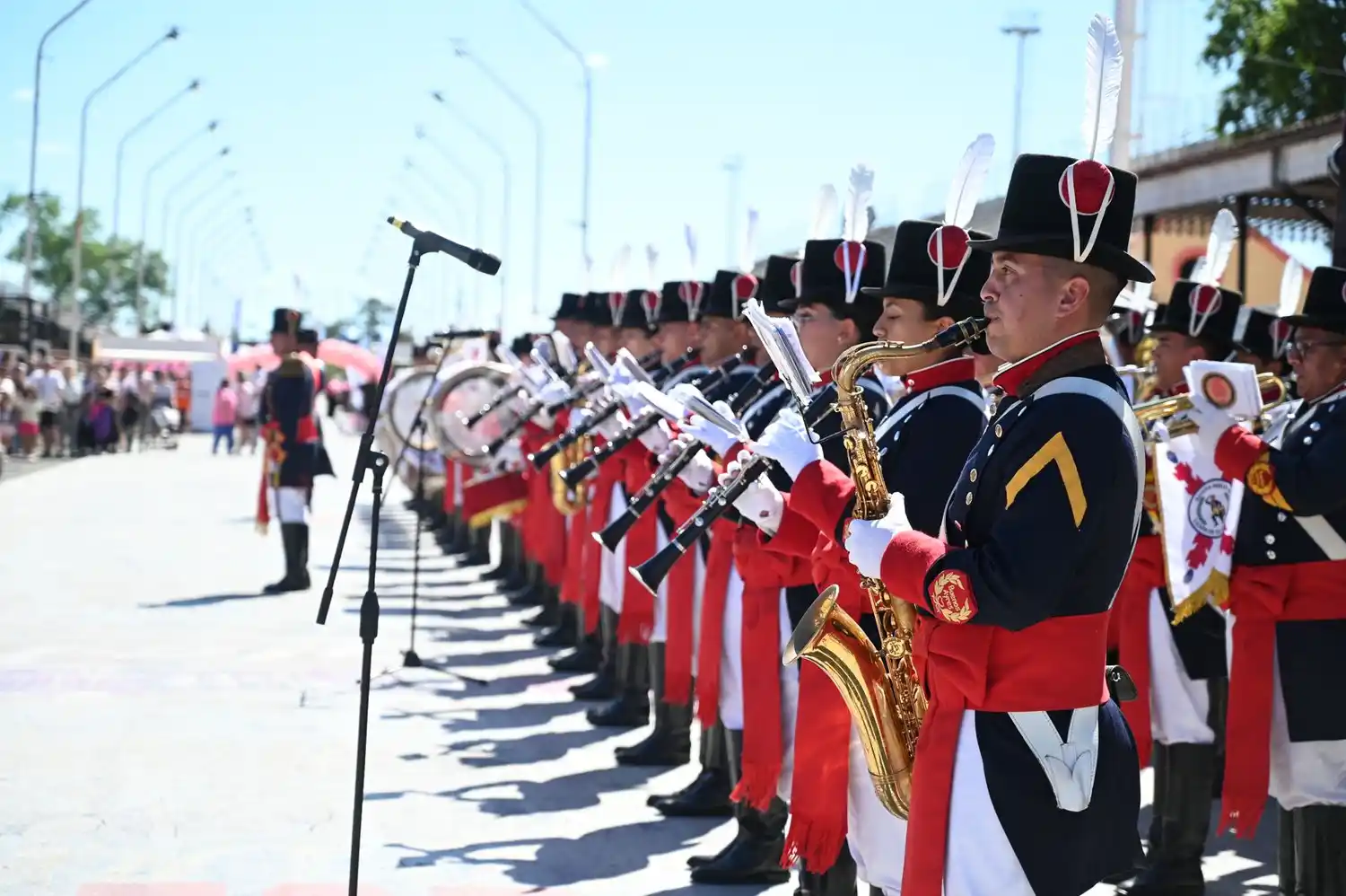 La ciudad festejó sus 242 años en el corsódromo: Mirá las mejores fotos