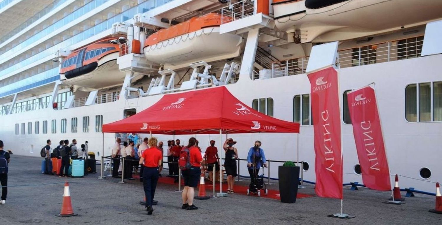 Aíslan un crucero por un turista positivo de Covid que se subió en Bs As