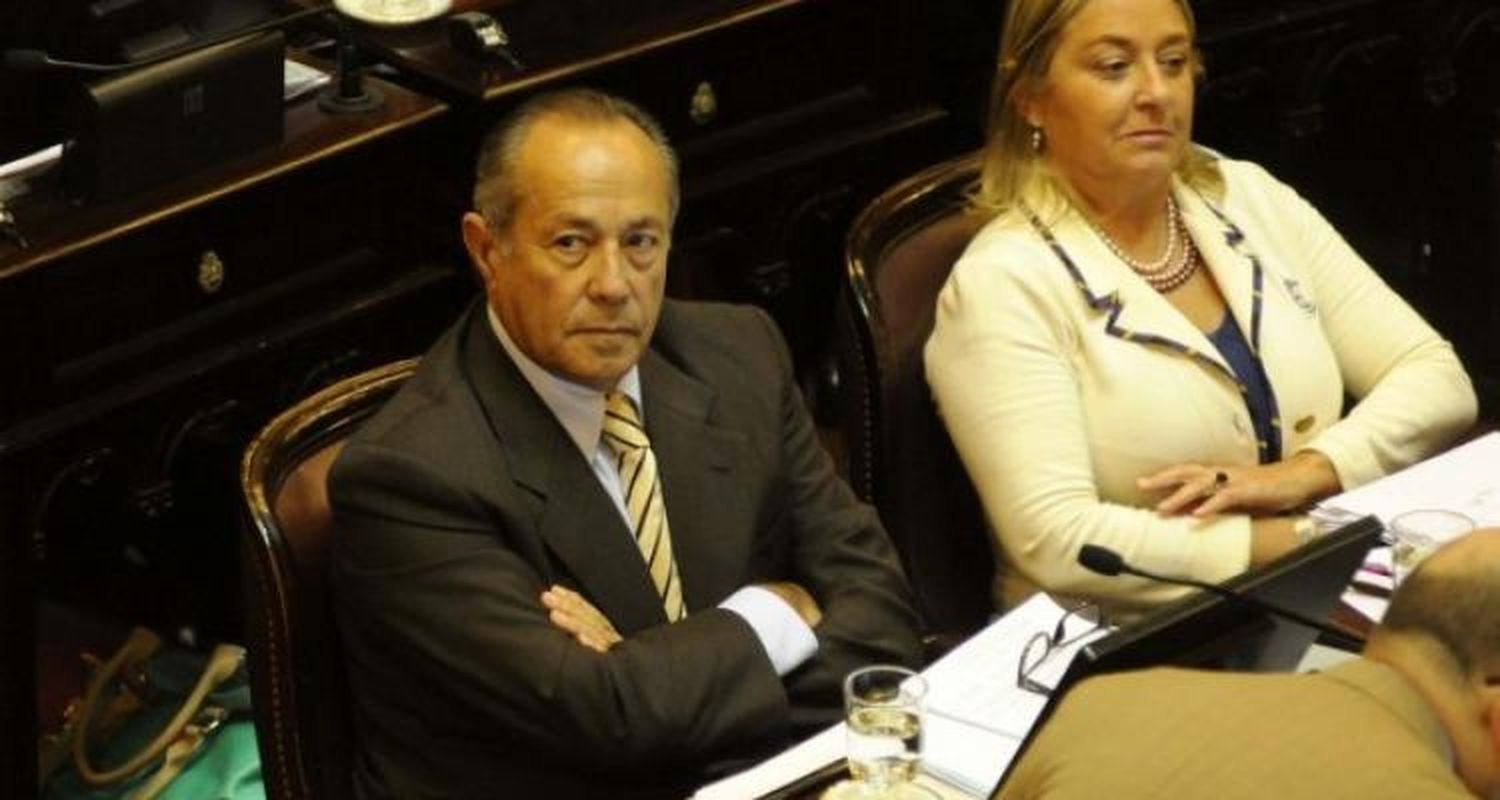Rodríguez Saá llega a San Pedro para acompañar la precandidatura de Pato Bennazar