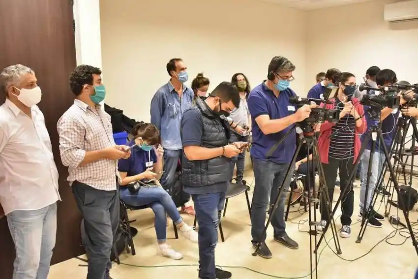 Reiteran el pedido de vacunación para los trabajadores de prensa