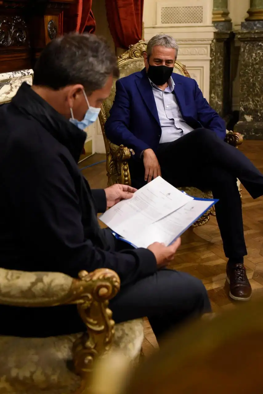 Massa recibió en el Congreso al ministro Ferraresi 
