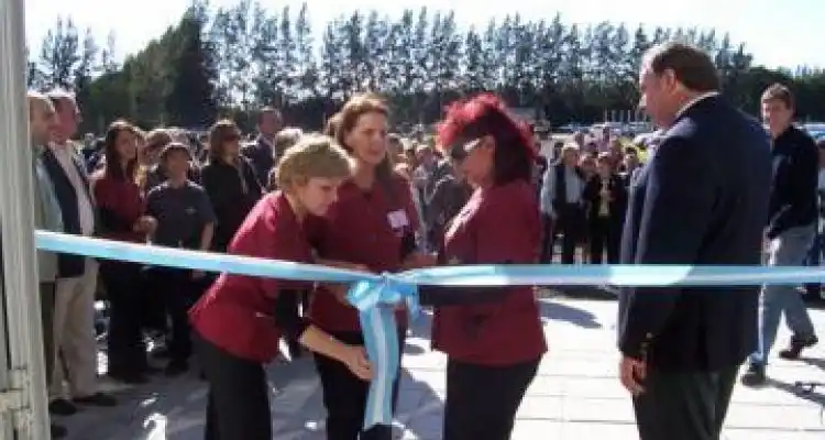 SADIV inauguró su centro