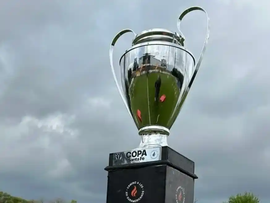 El partido de ida por la final del fútbol masculino se jugará el sábado 27 de septiembre en San José de la Esquina. .Foto:El Litoral