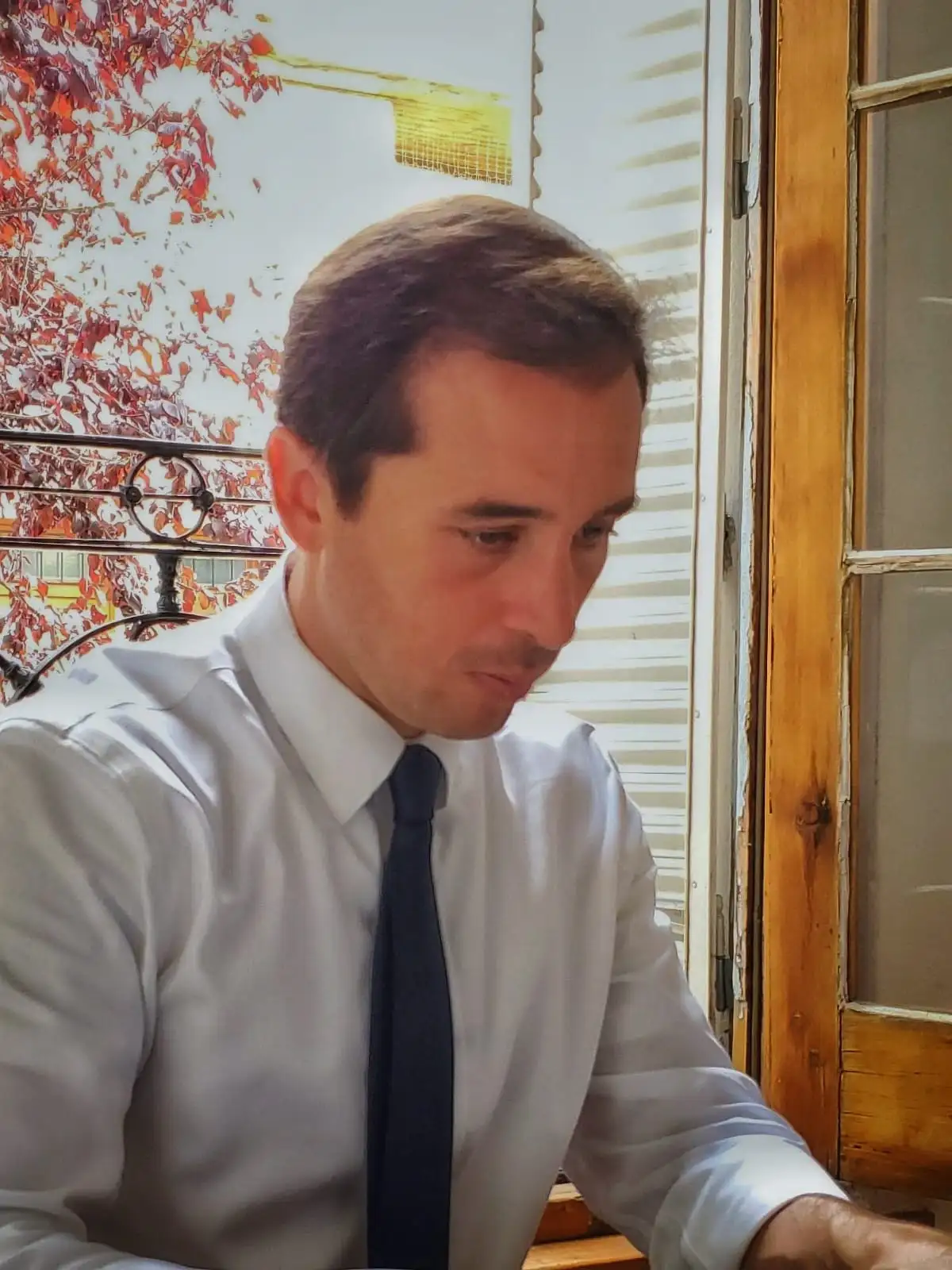 El abogado y victima de la estafa, renovó la información sobre la causa, y se expresó sobre el posible paradero del acusado.