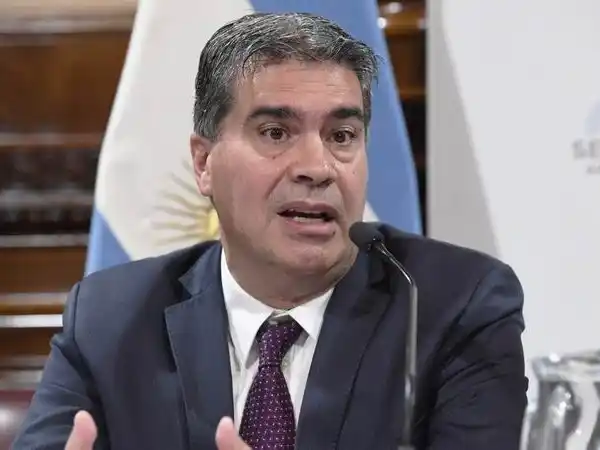 Coqui cantó falta envido