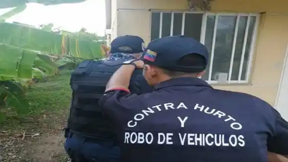 ¡POR VENTA FRAUDULENTA DE VEHÍCULO EN REDES SOCIALES! Rescatan a dos hombres en Los Valles del Tuy