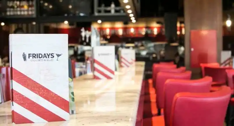 CIERRAN definitivamente restaurante Friday´s de Las Mercedes