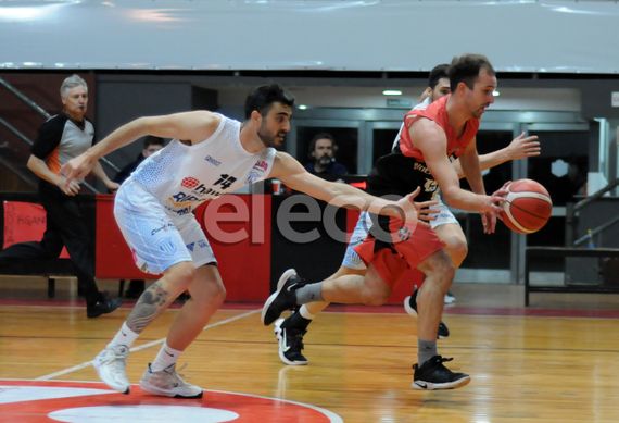 Independiente juega de local por cuartos