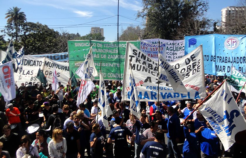 Senadores aprobó la Ley de Paritarias Municipales 