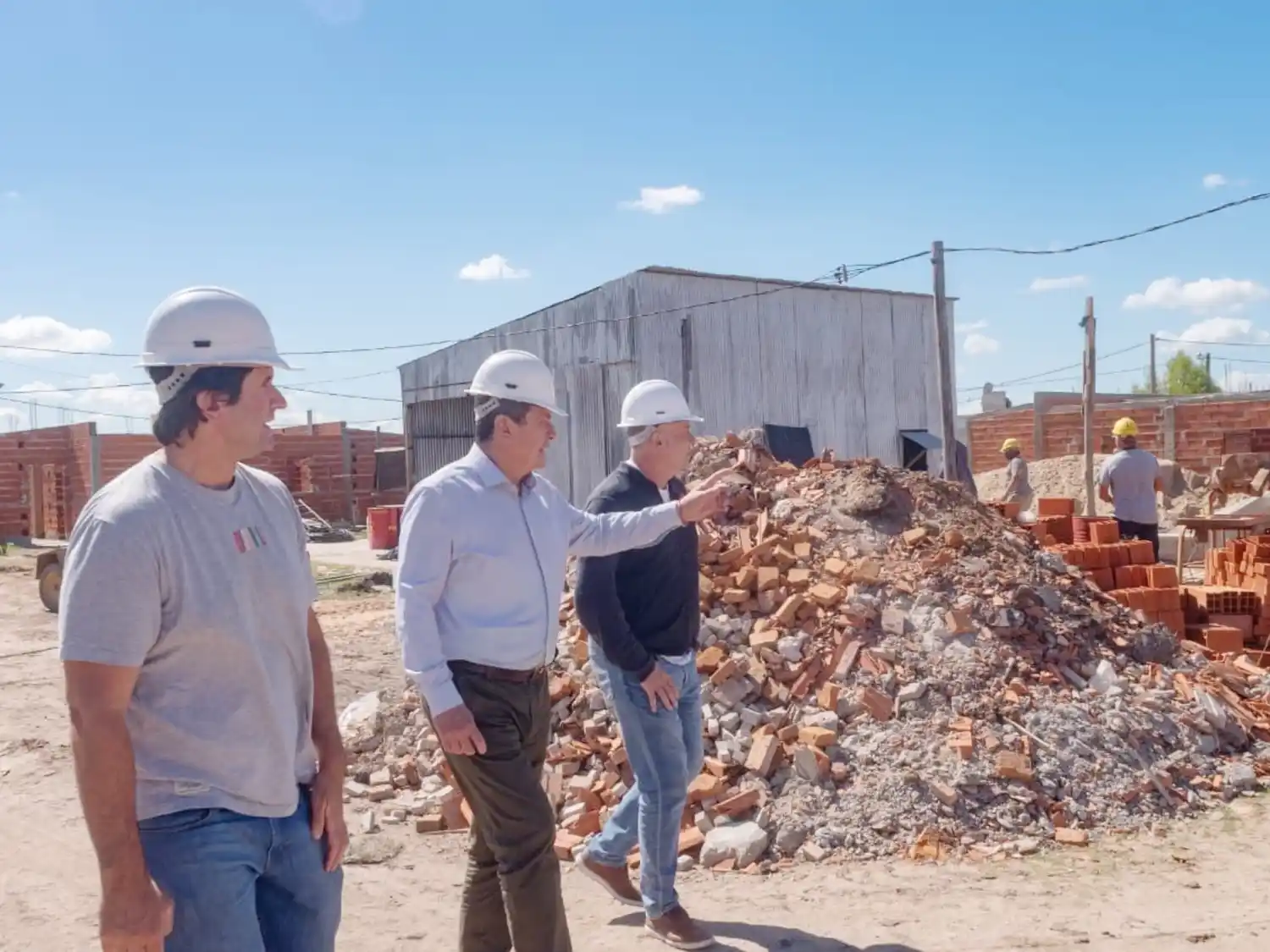 Se ejecutan 99 viviendas con fondos provinciales en el departamento Gualeguaychú